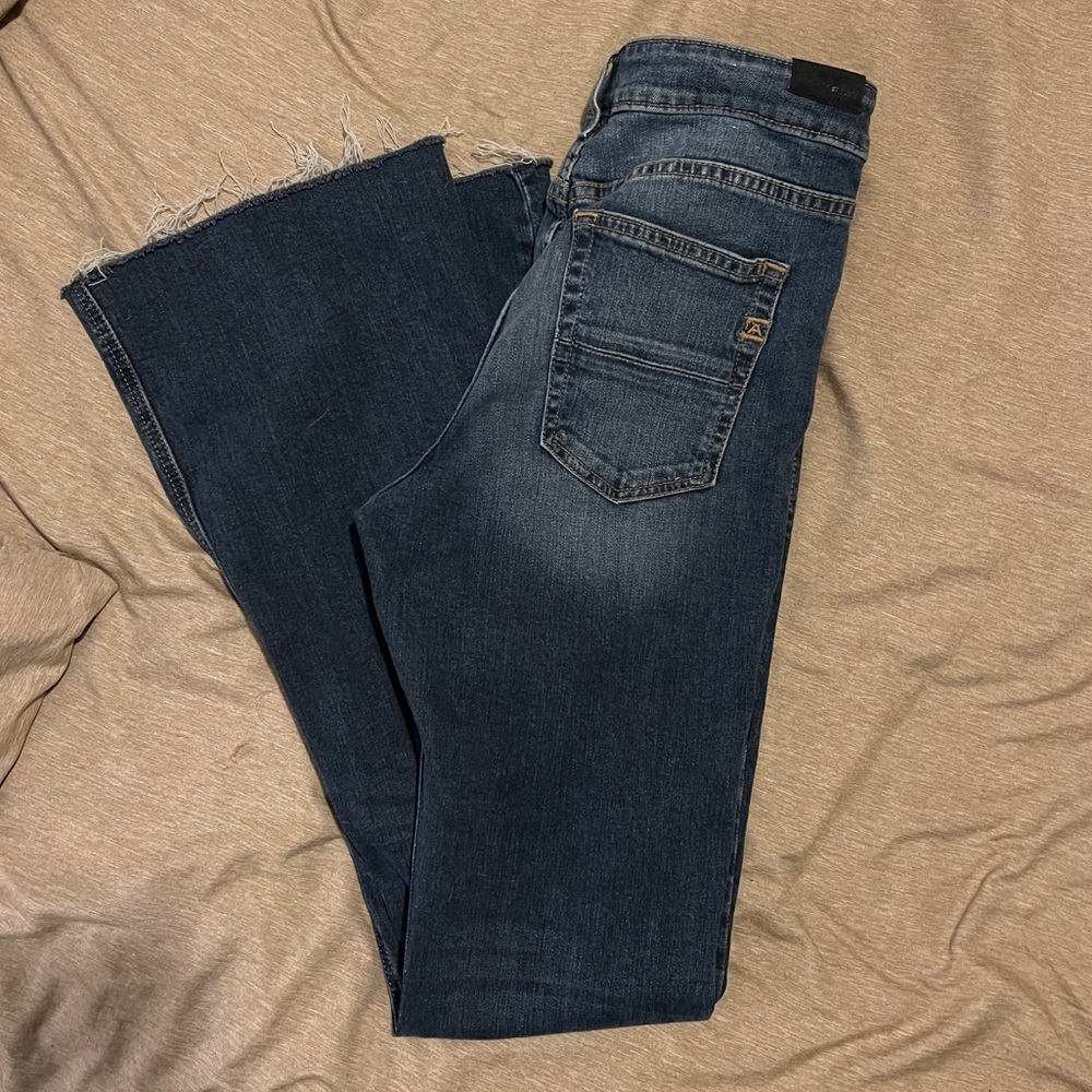 Ariat High Rise Flared Denim 29R - Picture 2 of 5
